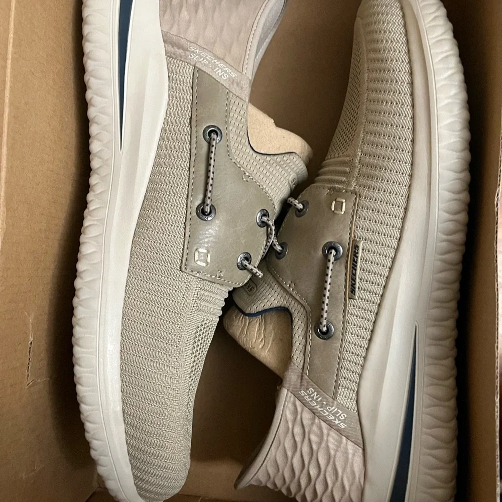 🆕. Skechers Men's New Delson Roth Taupe Lightweight Sneakers 12.    New in box